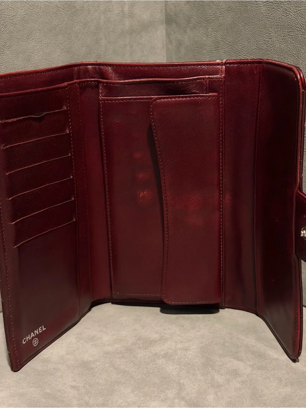 CHANEL Wine Red Medium Flap Patent Wallet Hologram w/ Chain and Authent Cert